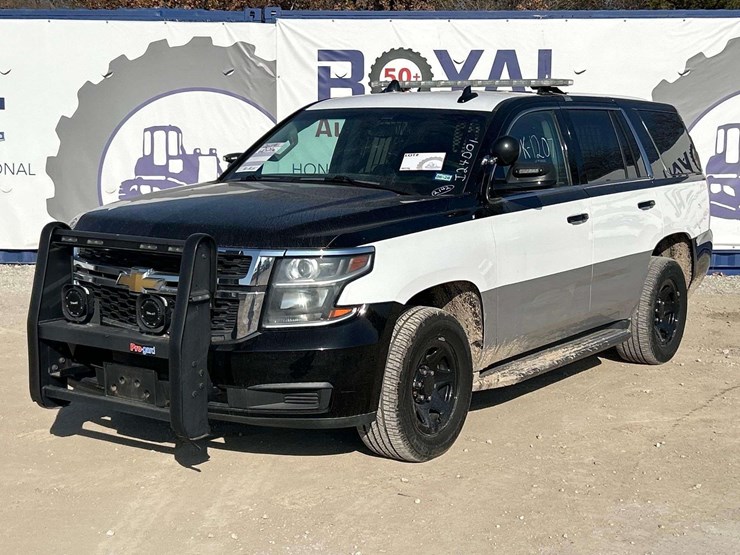 2019-chevrolet-tahoe-image-1