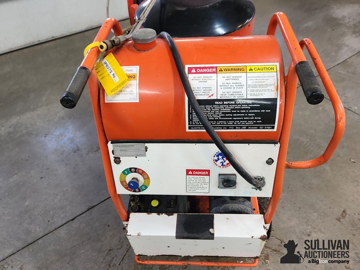 alkota-4182-hot-water-pressure-washer-image-15