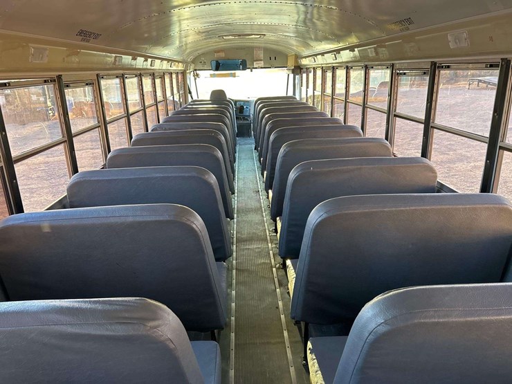 2009-ic-corporation-pb105-school-bus-image-18