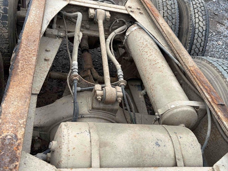 1998-caterpillar-10-image-5