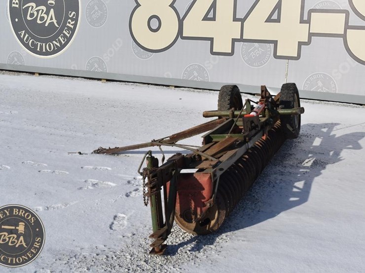 brillion-cultipacker-38990-image-3