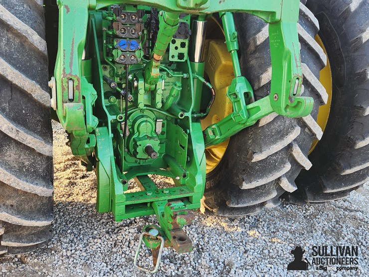2012-john-deere-8260r-image-10