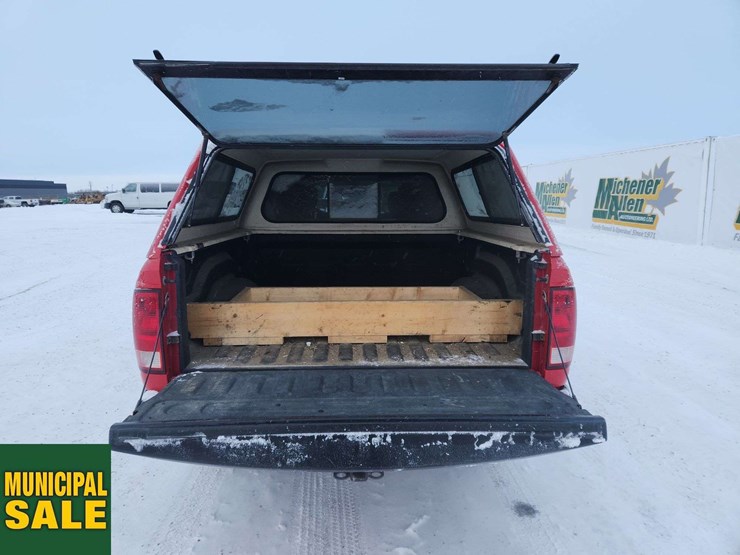 2012-dodge-1500-image-16