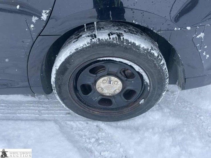 2017-ford-taurus-police-inte-image-13