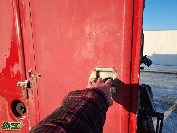 2008-ford-f550-image-37