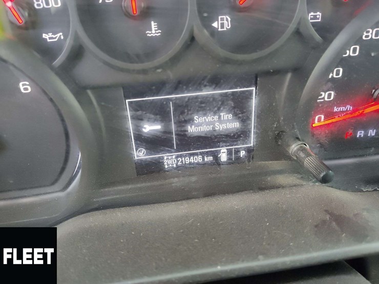 2020-chevrolet-silverado-2500hd-image-25