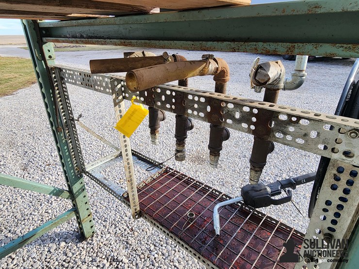 graco-hpm65b-oil-pump-w/-poly-tanks-&-stand-image-20