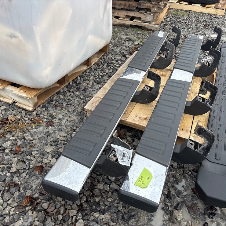 #6518 • E1. (2) chrome running boards for 2020 chevy silverado