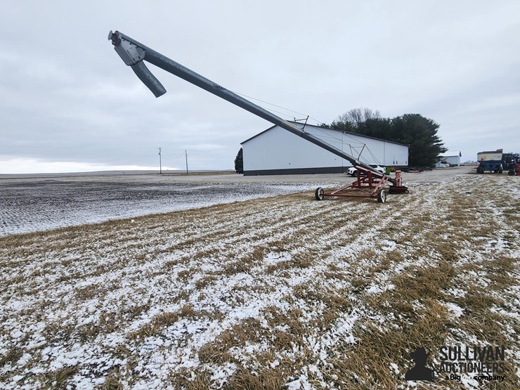 mayrath-10"x64'-swing-away-auger-image-5