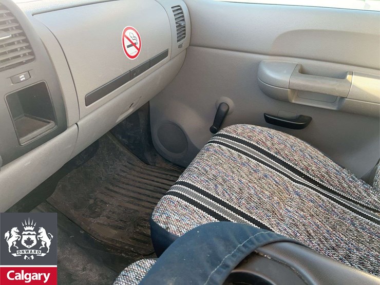 2008-gmc-sierra-2500hd-image-18