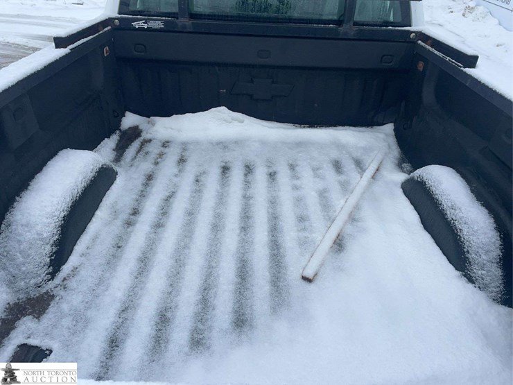 2016-chevrolet-silverado-1500-image-24