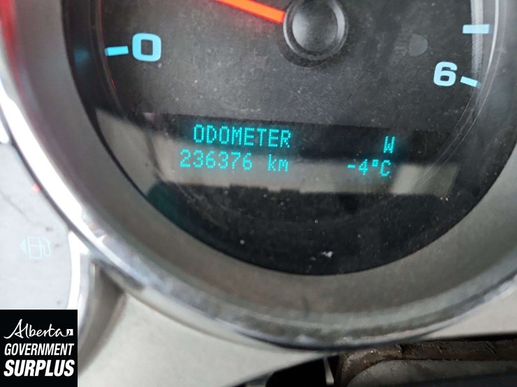 2011-chevrolet-silverado-1500-lt-image-27