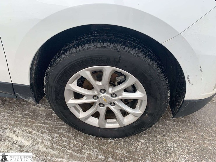 2018-chevrolet-equinox-image-14