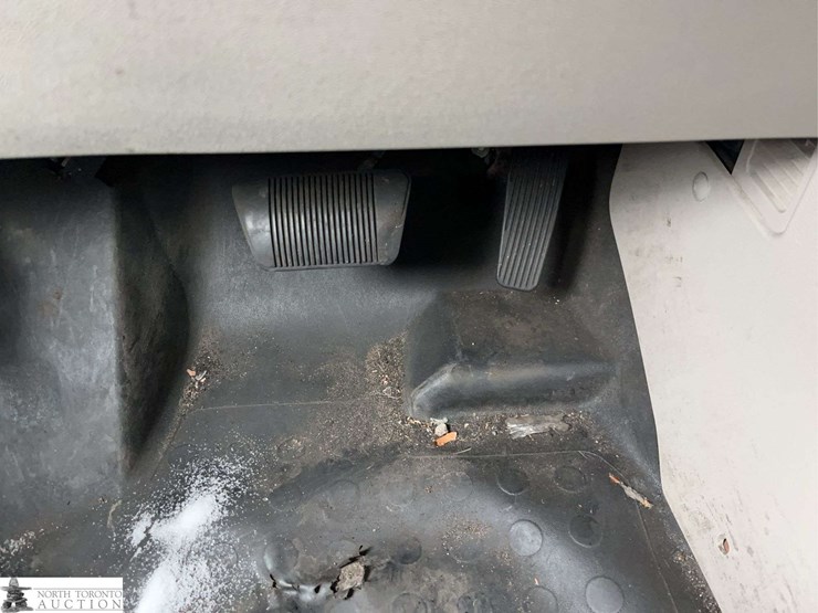 2012-dodge-ram-van-image-18