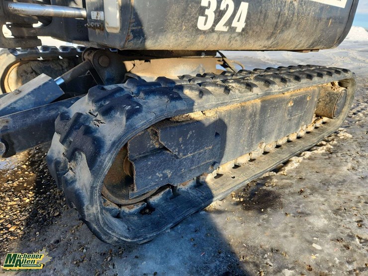 2013-bobcat-324-image-10