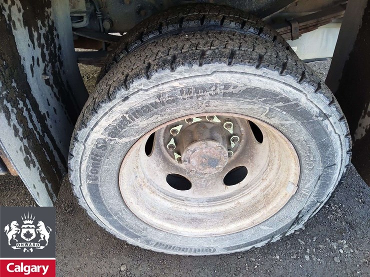 2015-ford-f550-image-11