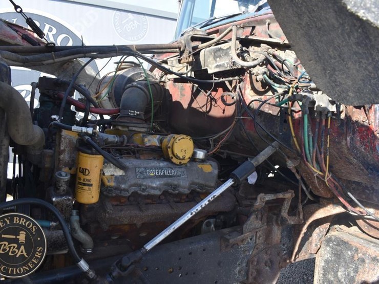 1978-ford-8000-image-29