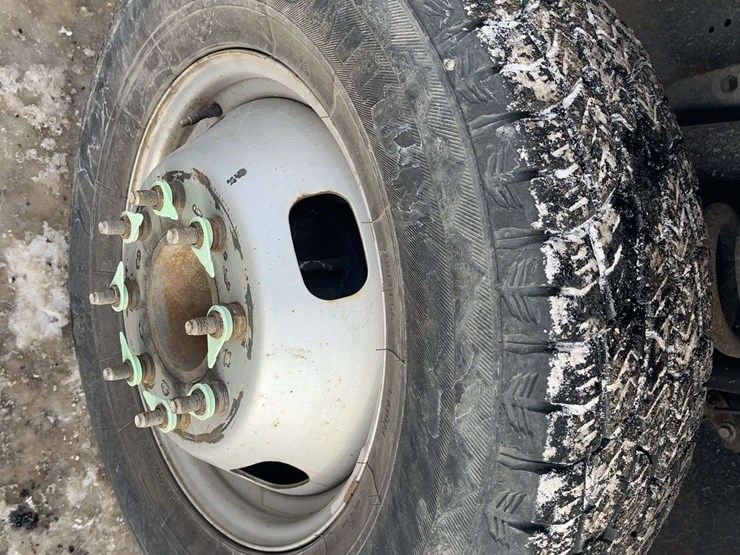 2015-ford-f350-image-13