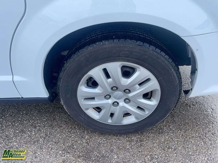 2020-dodge-grand-caravan-se-image-20