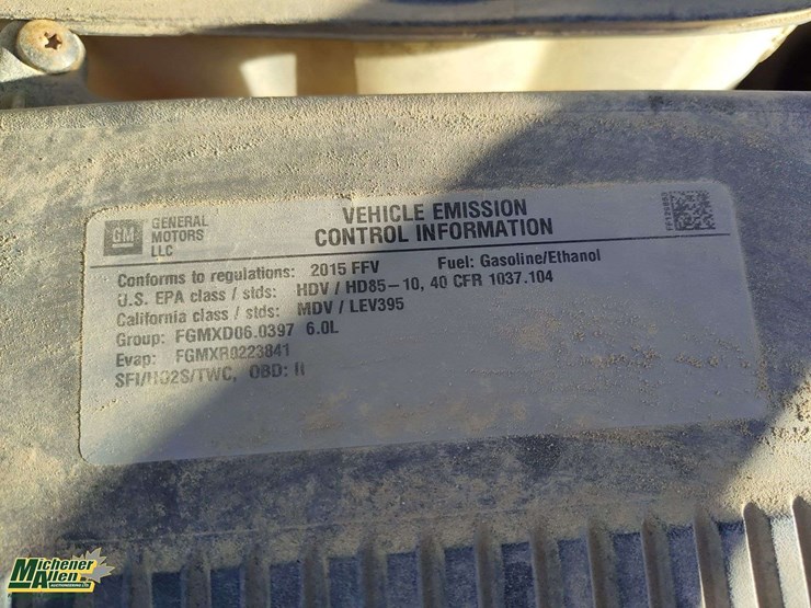 2015-chevrolet-silverado-2500hd-image-25