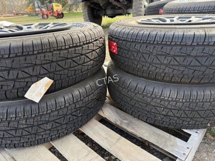 toyota-tacoma-image-4