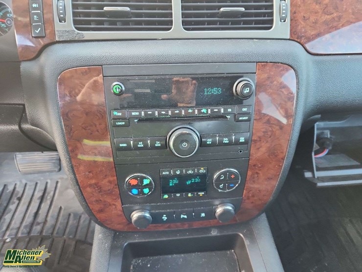 2009-gmc-sierra-1500-slt-image-22