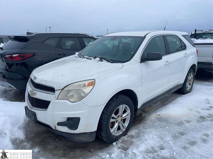 2010-chevrolet-equinox-ls-image-1