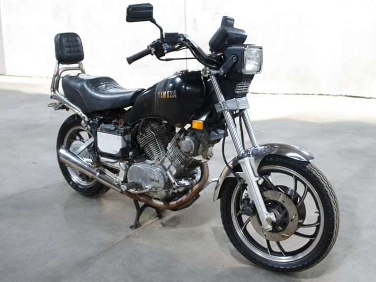 1982-yamaha-xv920-virago-motorcycle-image-5