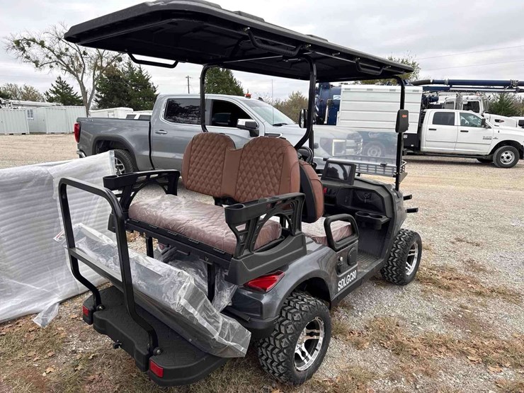 2025-unused-sdlgc80-electric-golf-cart-image-3