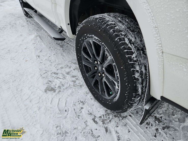 2017-ford-f150-image-11