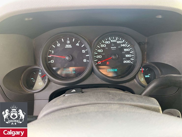 2010-gmc-sierra-1500-image-13