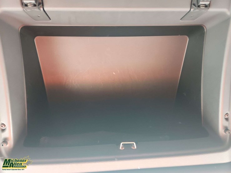 2009-freightliner-cascadia-t/a-sleeper-tractor-image-39