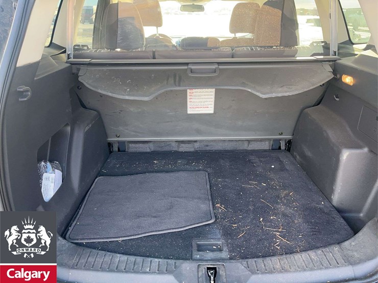 2016-ford-escape-se-image-19