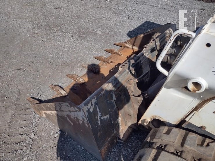 2020-bobcat-t590-image-18