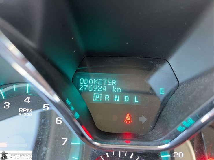 2013-chevrolet-traverse-image-17