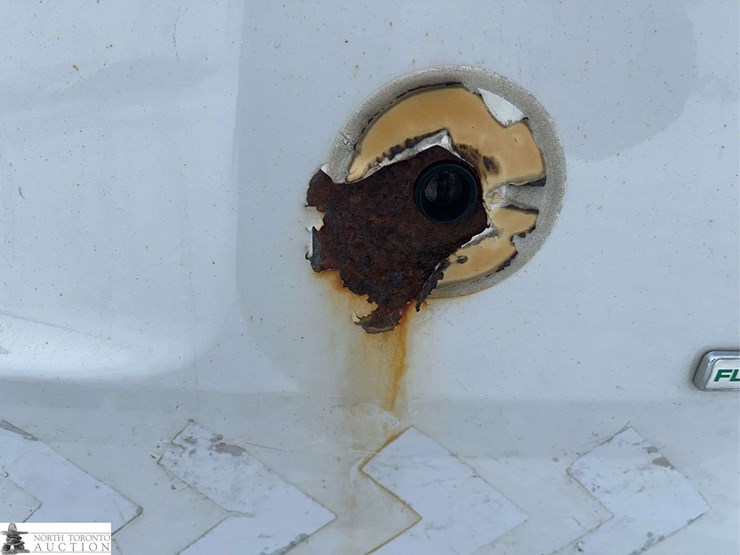 2014-ford-explorer-police-interceptor-image-30