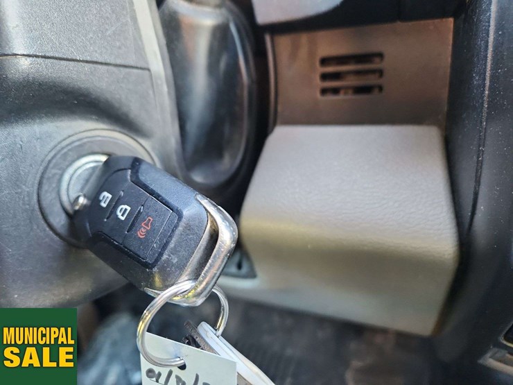 2016-ford-f150-image-18