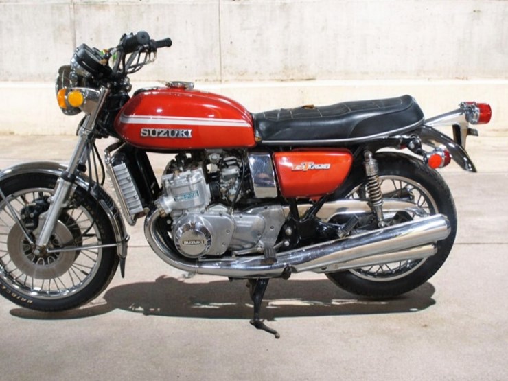 1975-suzuki-gt750-water-buffalo-motorcycle-image-1