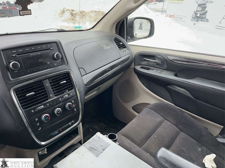 2014-ram-c/v-tradesman-image-18