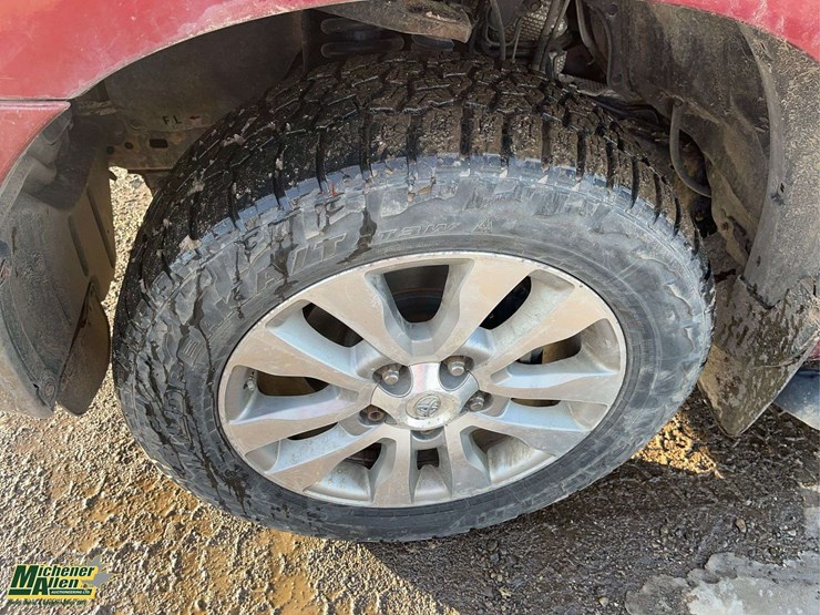 2010-toyota-tundra-image-10