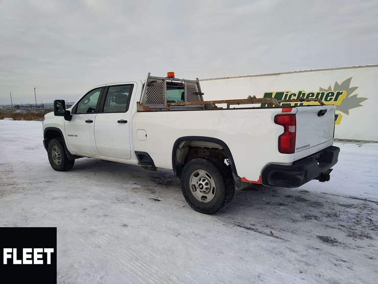 2020-chevrolet-silverado-2500hd-image-3