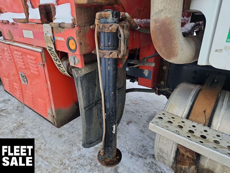 2006-hiab-200c-image-45