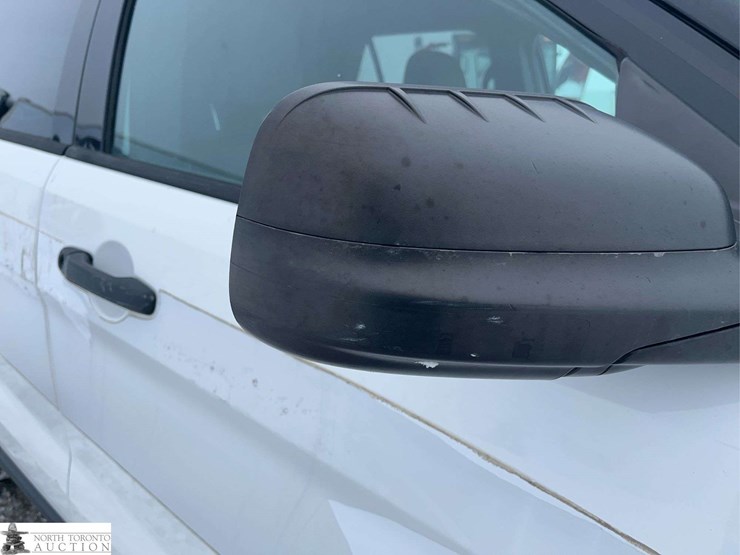 2014-ford-explorer-police-interceptor-image-38