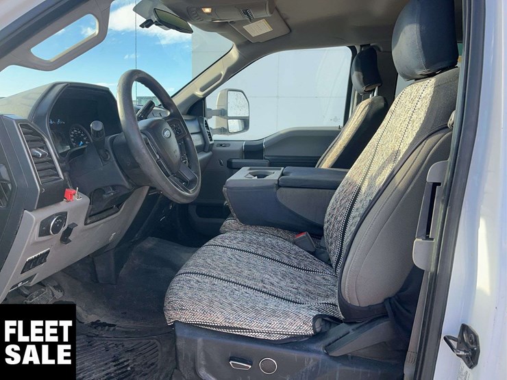 2018-ford-f550-image-14