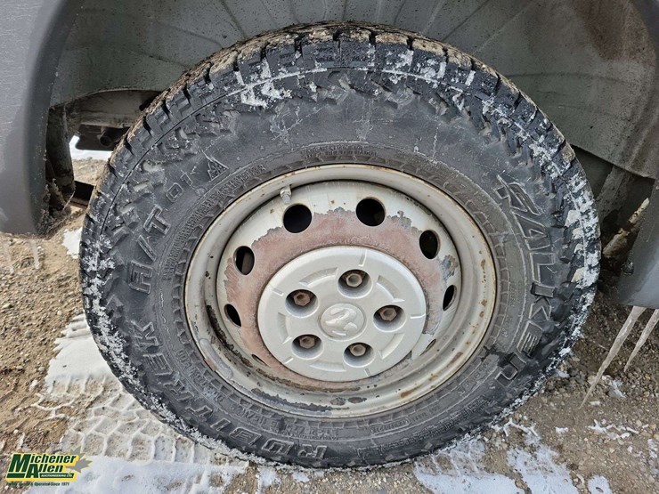 non-operable-2014-ram-promaster-s/a-cube-van-image-9