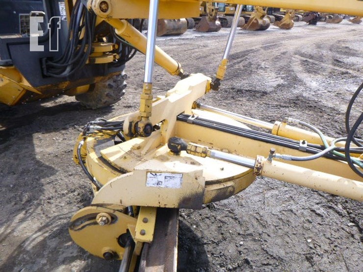 2004-volvo-g86-image-35