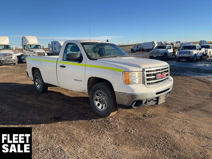 2013-gmc-sierra-1500-image-2