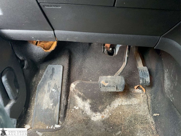 2017-ford-escape-image-17