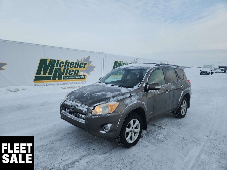 2009-toyota-rav4-image-1