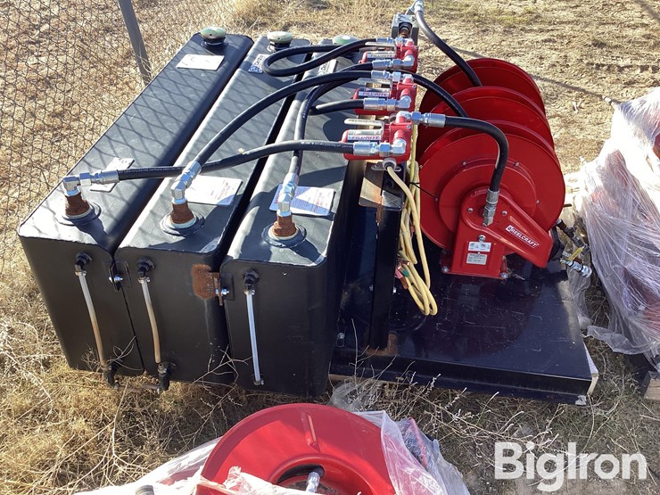 deezee-transfer-tanks-w/hose-reels-image-4